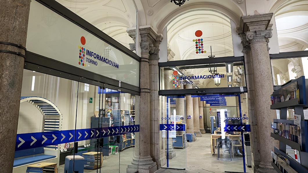 foto dell'interno del CentroInformagiovani