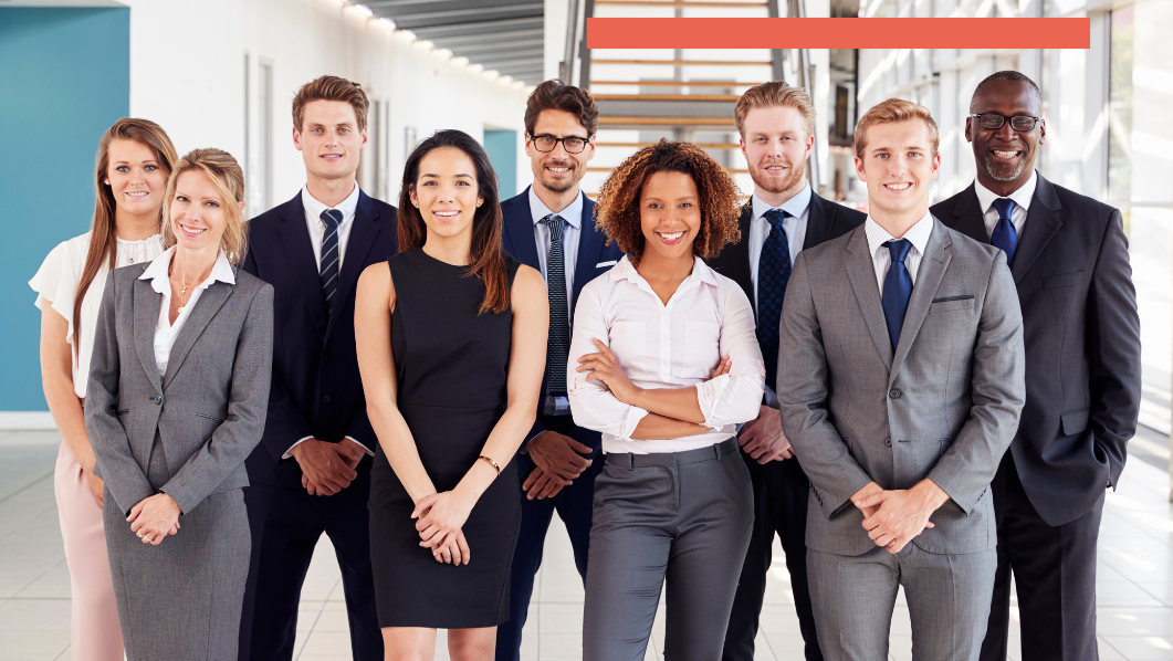 ragazzi e ragazze vestiti eleganti