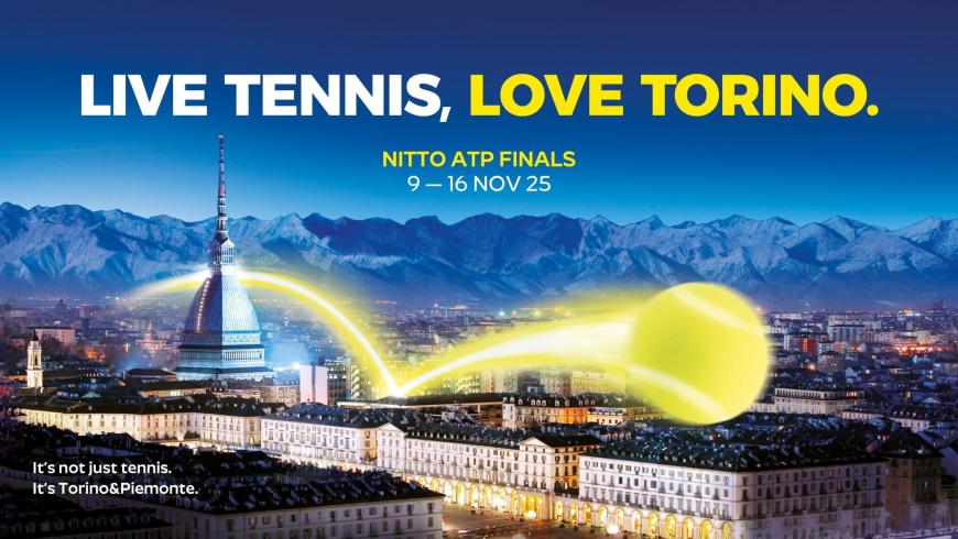 Veduta di Torino con pallina da tennis che rimbalza e scritta Live tennis, love Torino