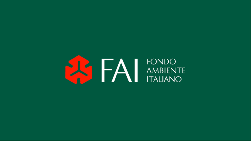 scritta FAI FONDO AMBIENTE ITALIANO su sfondo verde