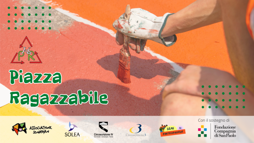 scritta Piazza ragazabile e immagine di persona che dipinge il suolo