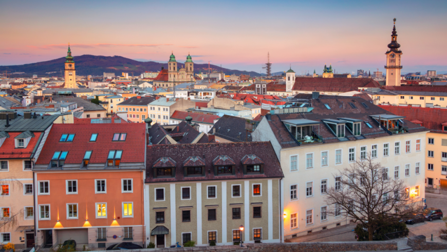 veduta panoramica dall'alto della città di Linz in Austria