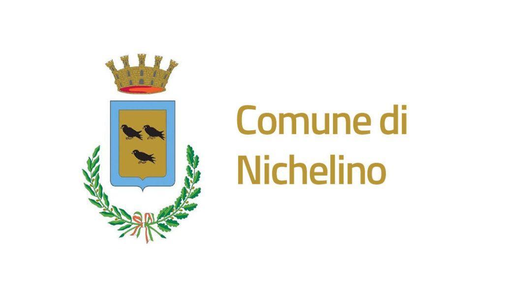 scritta Comune di Nichelino con disegno dello stemma